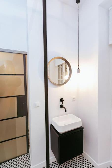 Apartament Charming Next To The Old Town! Warszawa