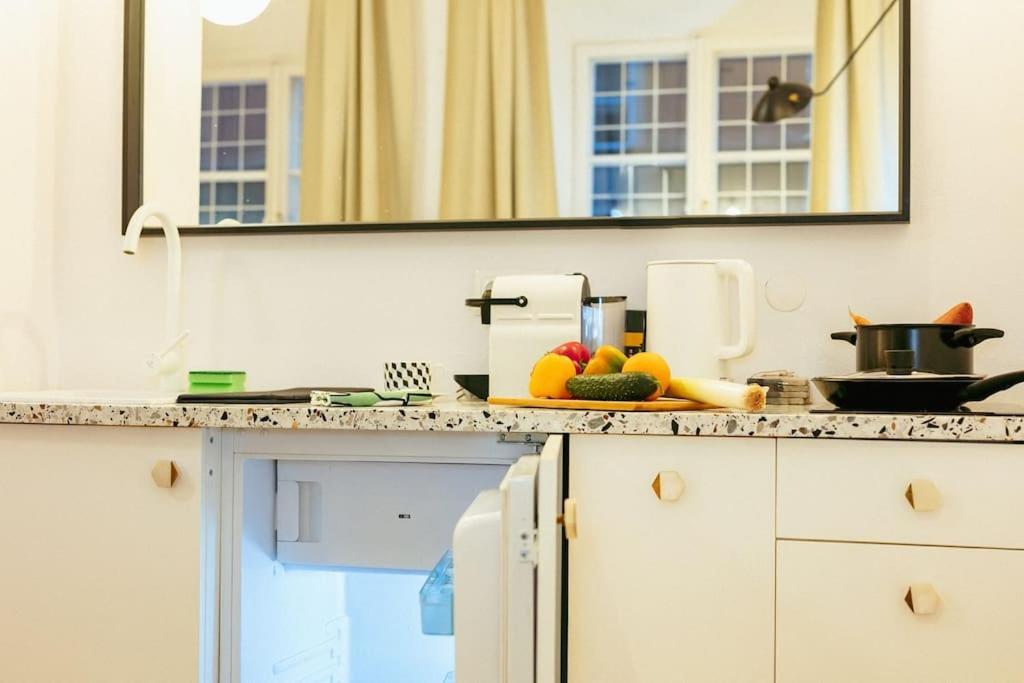 Apartment Charming Next To The Old Town!
